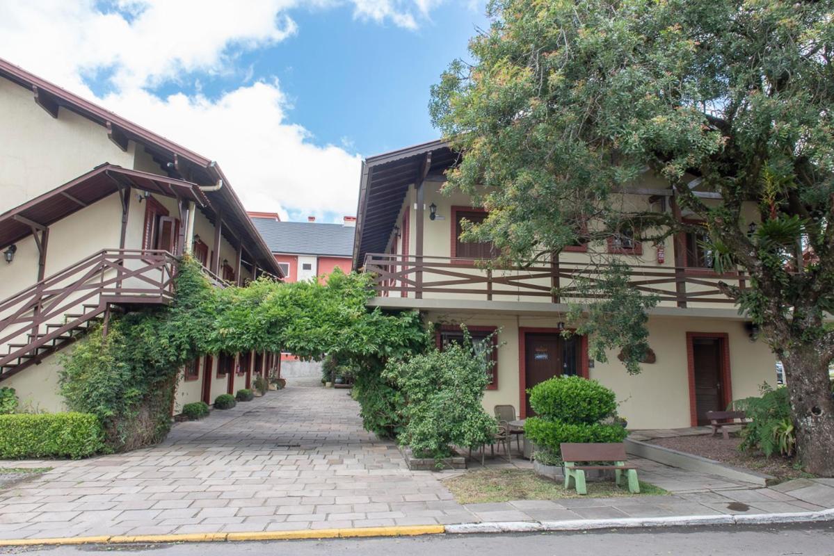 Pousada Floratta Nossa Casa Gramado Luaran gambar