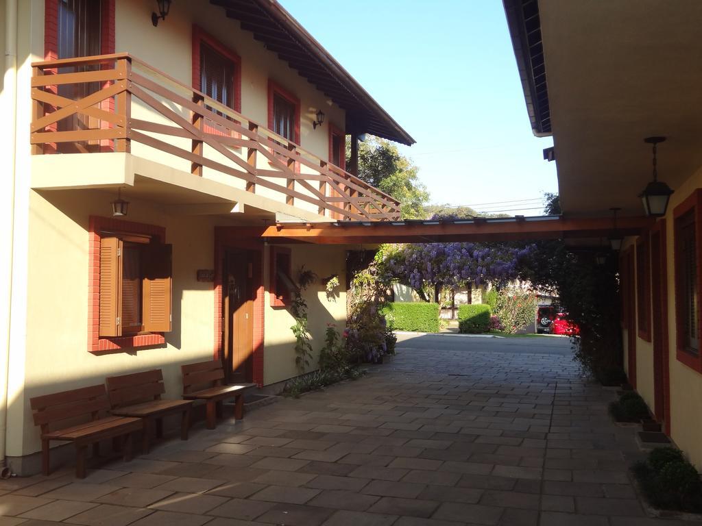 Pousada Floratta Nossa Casa Gramado Luaran gambar