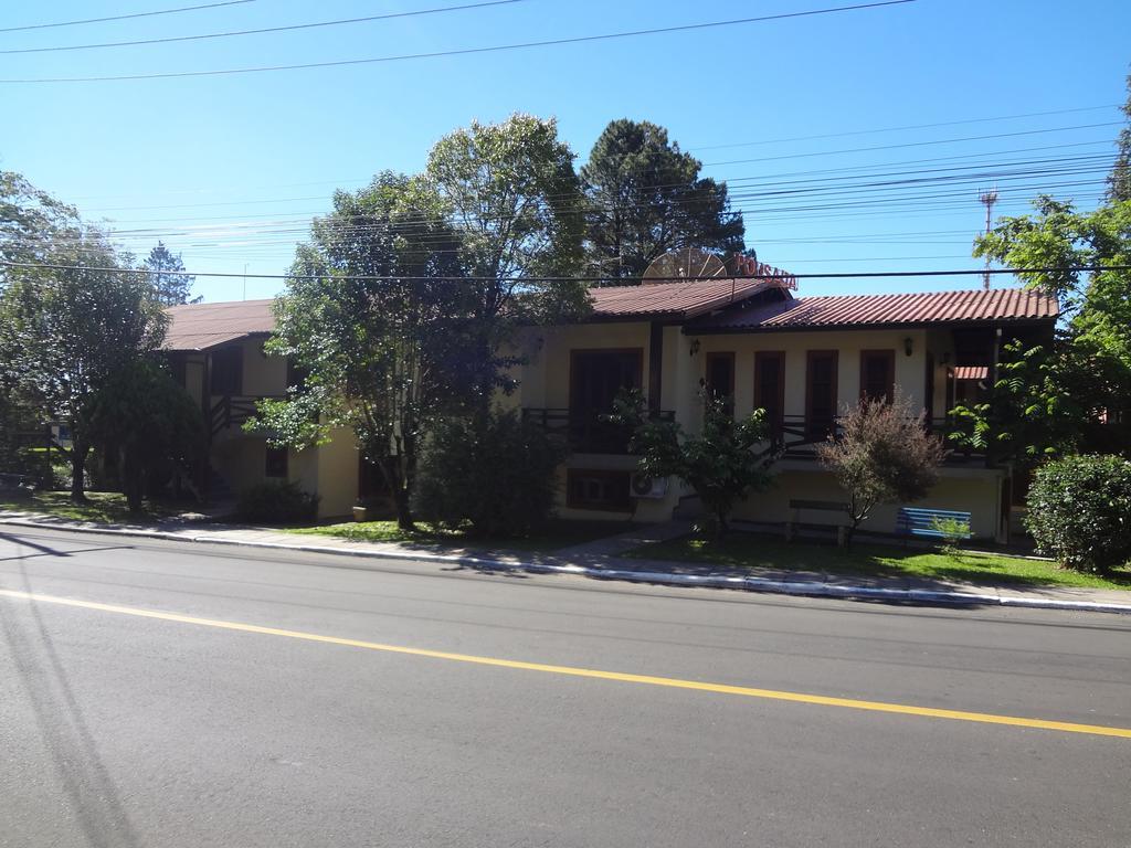 Pousada Floratta Nossa Casa Gramado Luaran gambar