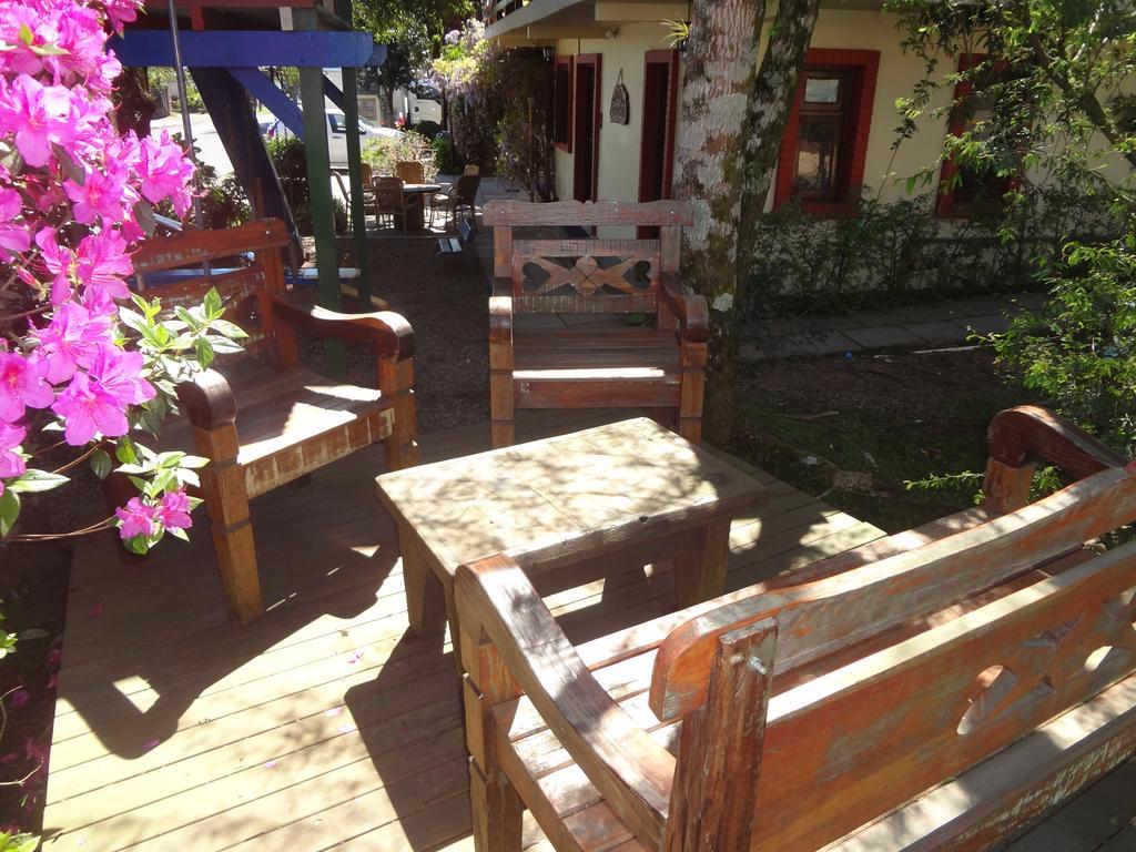 Pousada Floratta Nossa Casa Gramado Luaran gambar